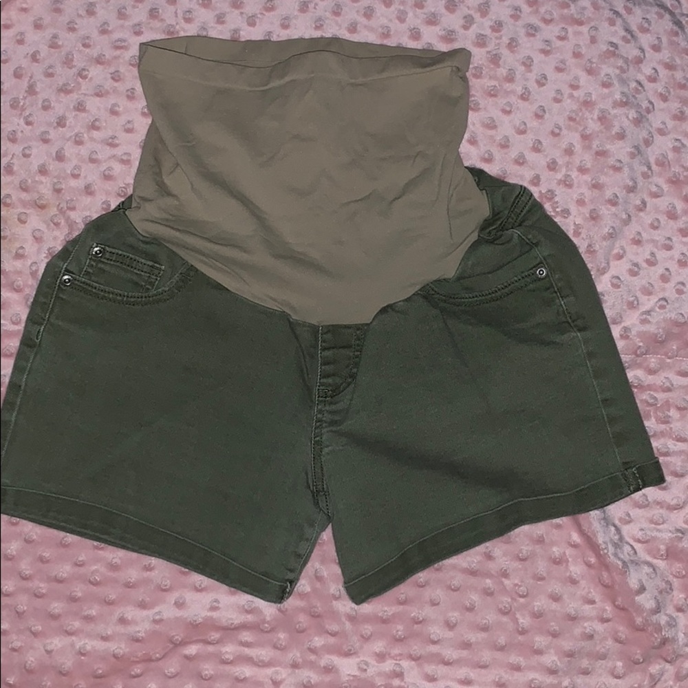Motherhood Maternity shorts,